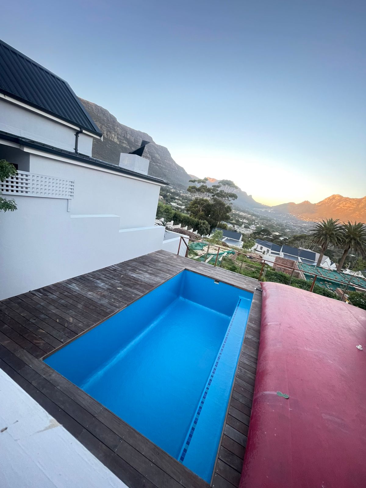 Neat Ocean Blue water installation